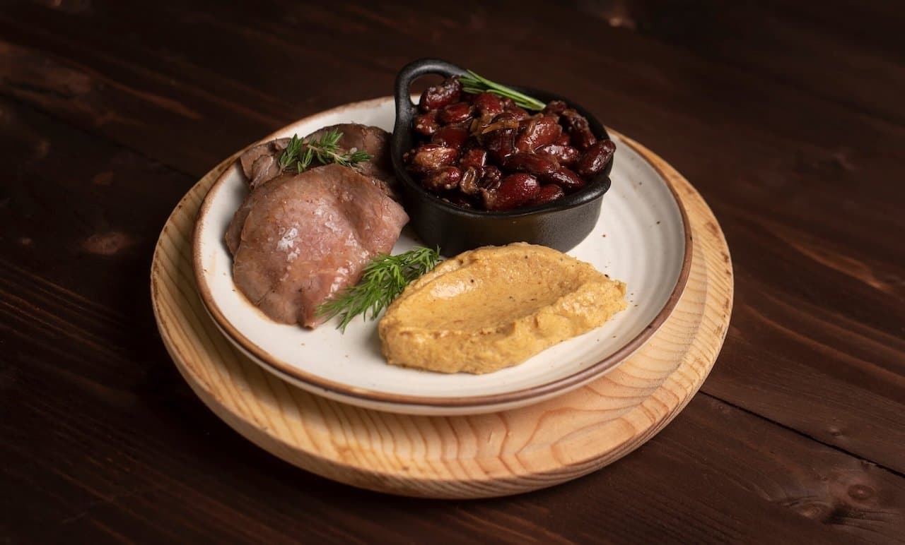 Plato ejecutivo ERO